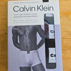 Calvin Klein Men’s Boxer Briefs - White & Black Logo Waistband